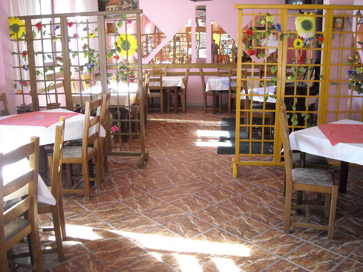 Motel Sretno Good Luck Trnovo Екстериор снимка