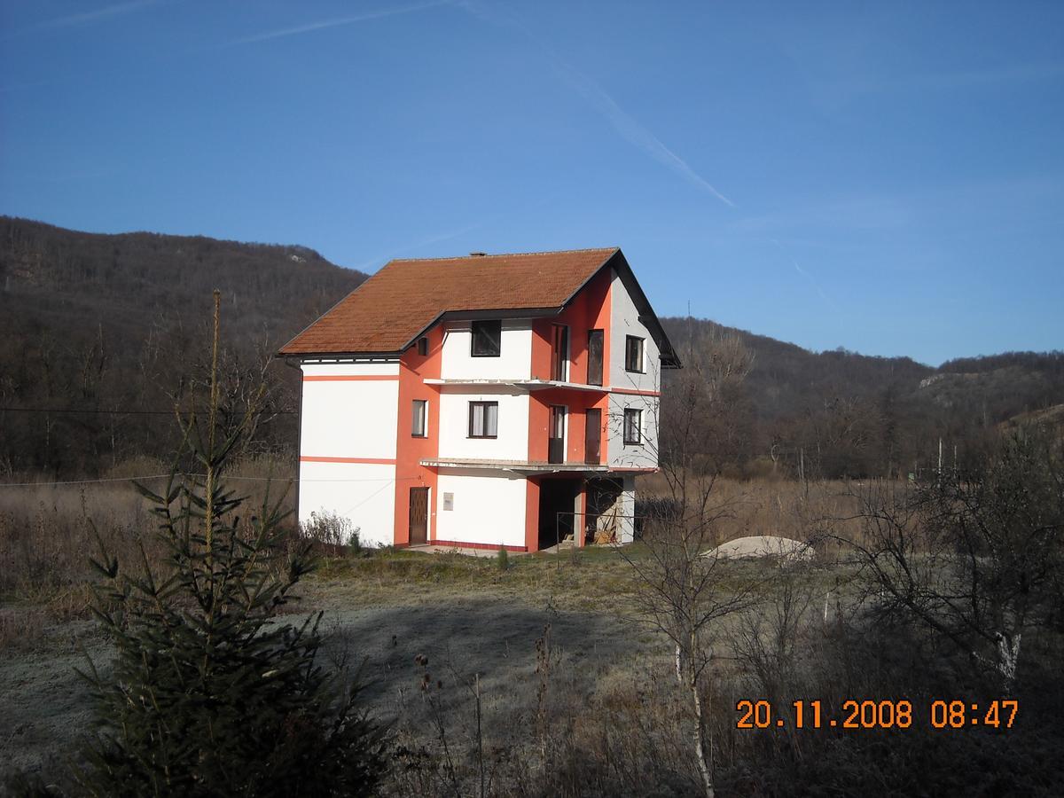 Motel Sretno Good Luck Trnovo Екстериор снимка